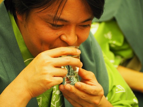 お酒も進みます。