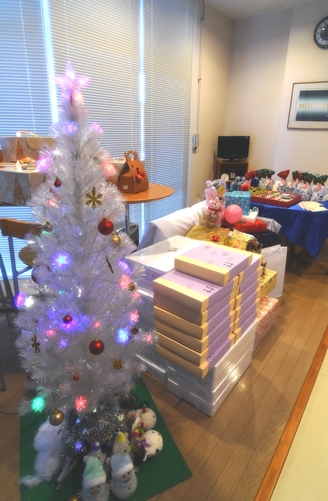 ラウンジの様子①